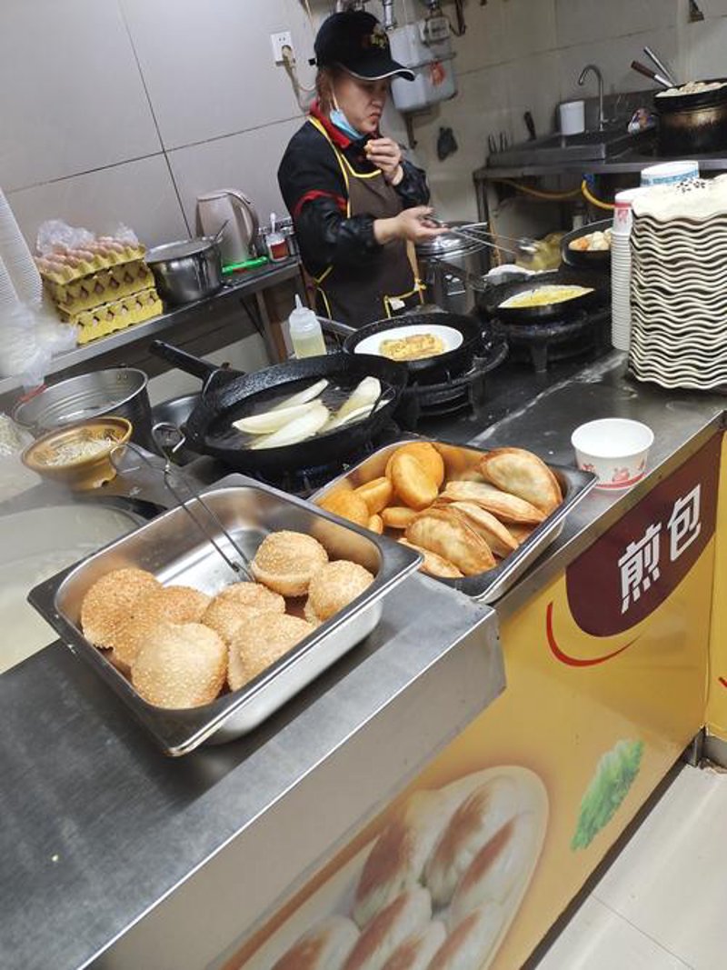 寻找地道风味：老常早餐店选购指南